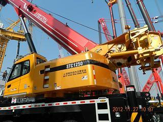 三一重工STC1250起重機