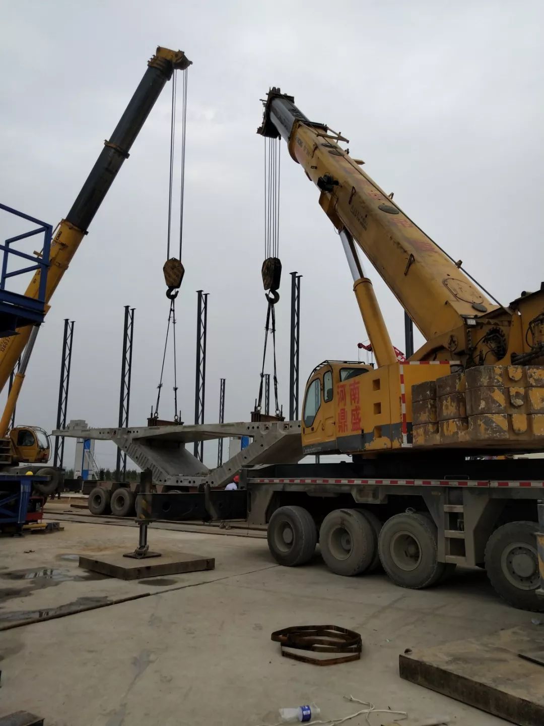 徐工起重機械 90后“合伙人制”干起吊裝，4年買下13臺吊車